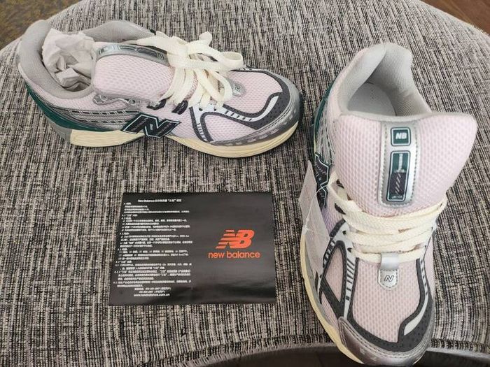 New Balance ladies trainers