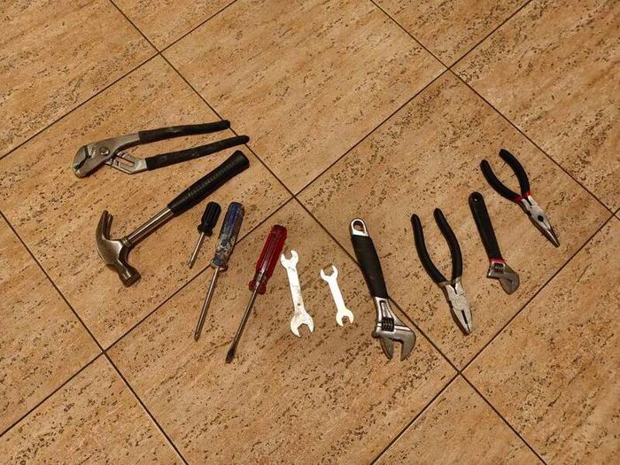 Hand tool set