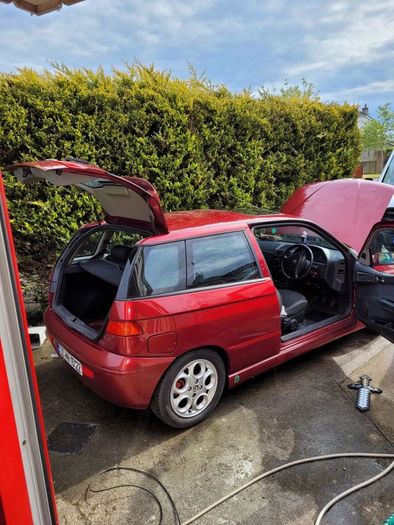 2000 Alfa Romeo 145