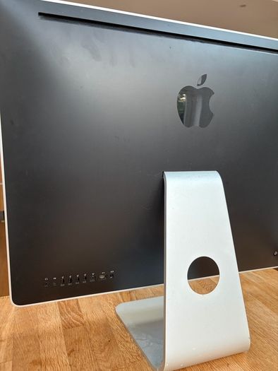 21.5-inch Mid-2009 iMac (duel core chip)