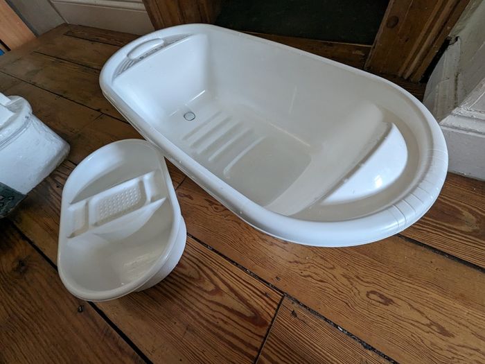 Plastic Baby Bath For Sale in Sandymount, Dublin from PandaPat