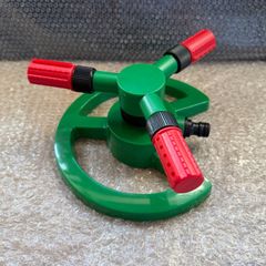 Garden Lawn Sprinkler (3-Arm Rotary)