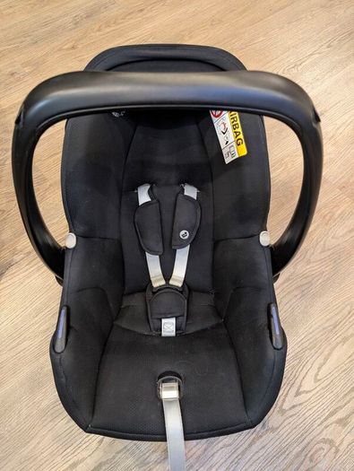 Maxi Cosi iSize Tinca and Base