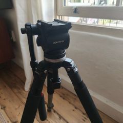 Kenro VT102C carbon fibre Tripod