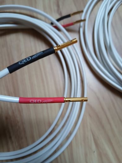 QED XTC Speaker Cable -5 Metre Pair
