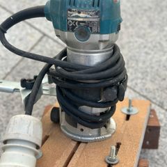 Makita router