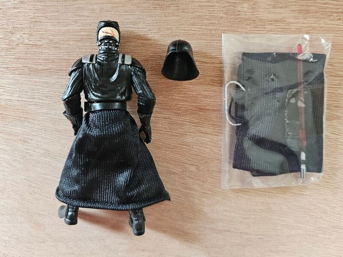 Star Wars Darth Vader Meditation Chamber. 3.75 " Scale As New Out Of Pack.