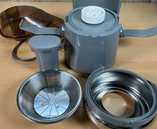 LEquipe Pulp Ejector Juicer model 110.5 - Gray VGC - Complete