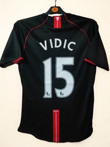 Man Utd ( Retro / Vidic 15 ) Jersey, Size : Large