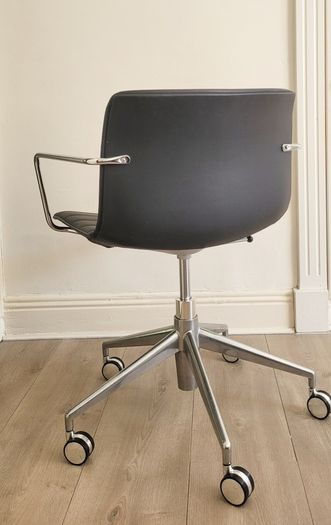 Vintage Office Chair Leather Designer Italian by Arper