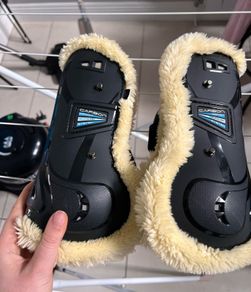 Carbon Gel Vento Front STS Boots