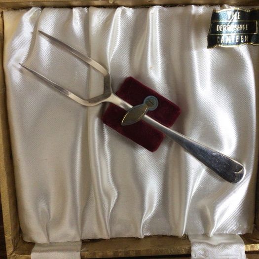 Vintage Boxed pastry forks with server