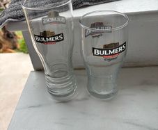 Bulmers 1 pint glass x2