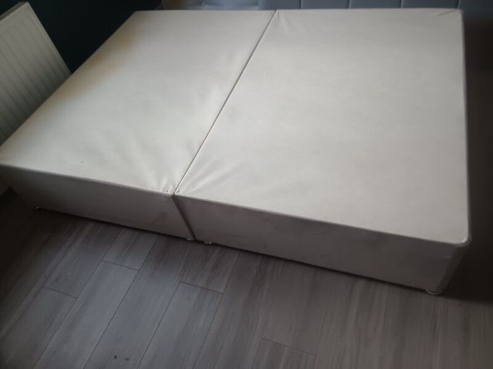 Duvan 5ft Base