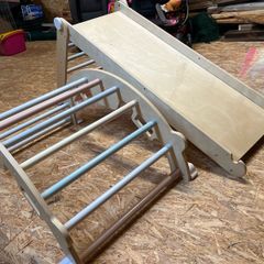 Toddlers slide and climbing rail