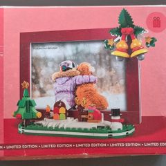 LEGO 40702 Christmas Picture Frame Limited Edition - Open Box / Sealed Bags Inside.