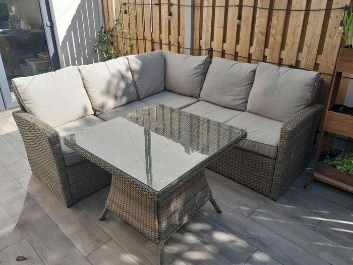 Garden furniture set