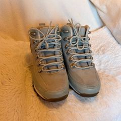 Helly Hansen The Forester Boots size 3 1/2