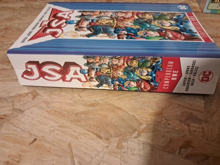 Graphic novel - JSA compendium 1