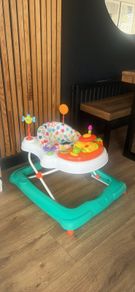 baby walker