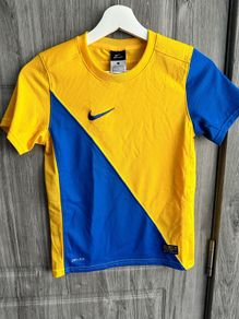 Nike Dri Fit Top -S