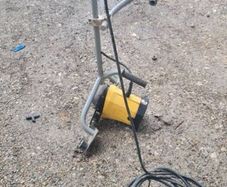 Petrol Driven Concrete Screeds And 1 X 110v Vib Un