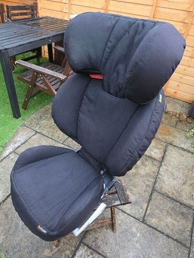 For Sale: BeSafe iZi Up X3 Fix Car Seat
