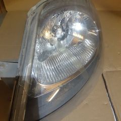 Renault Trafic 01-06 Valeo NS Passenger Side Headlight 7700311373