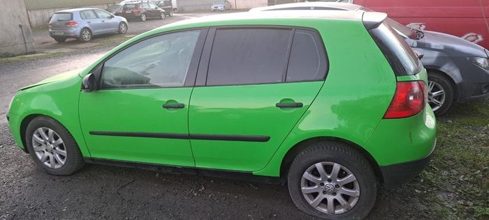 2004 Volkswagen Golf