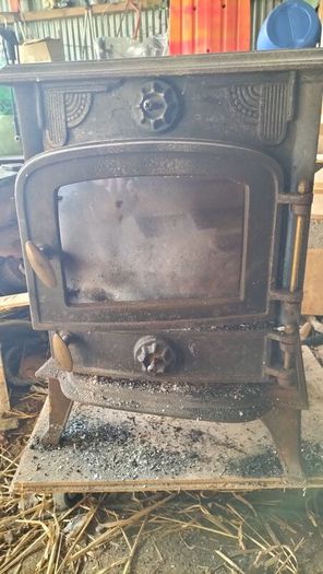 Small Solid Fuel Stove