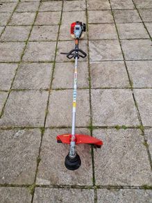 Mower land grass trimmer.