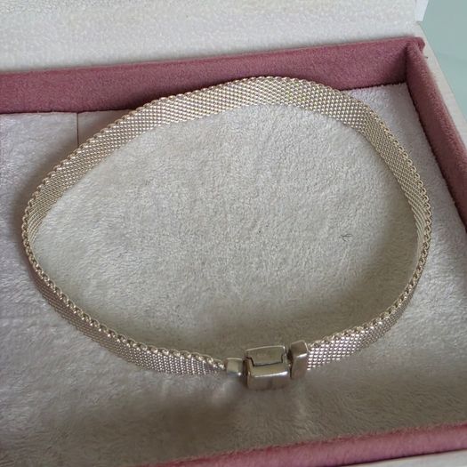 Pandora mesh bracelet perfect condition size 20cm