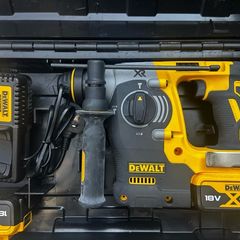 dewalt hammer drill