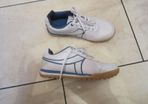 KIKKOR  size 3.5   ladies