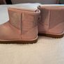 Ugg boots Image 2