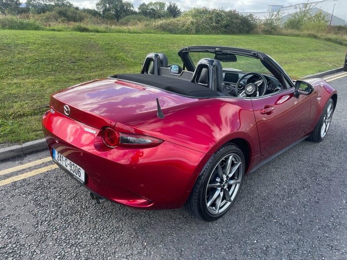 2024 Mazda MX-5 2.0L 14,800km