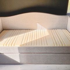 Day bed , single bed