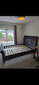 EZ Living 5ft King Size Velvet Sleigh Bed Frame