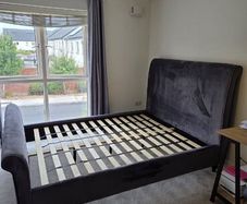 EZ Living 5ft King Size Velvet Sleigh Bed Frame
