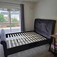 EZ Living 5ft King Size Velvet Sleigh Bed Frame
