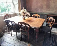 Victorian mahogany Dining Table