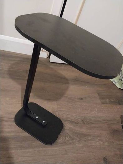 Black Under Sofa tabie