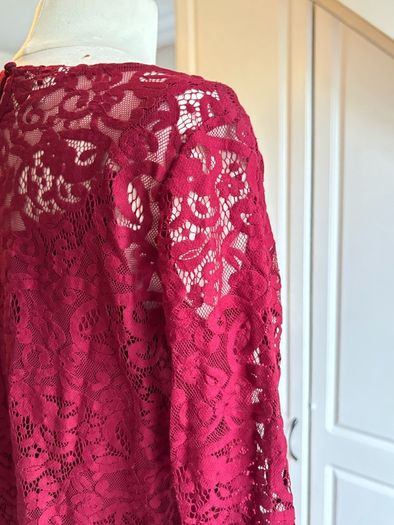 Sleeved dress