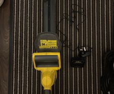 Challenger  Trimmer with battery