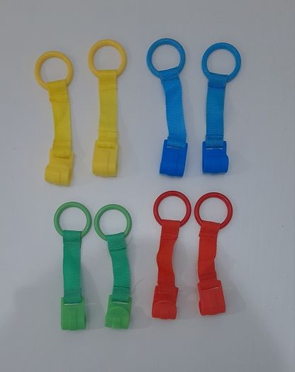 Playpen pull up rings