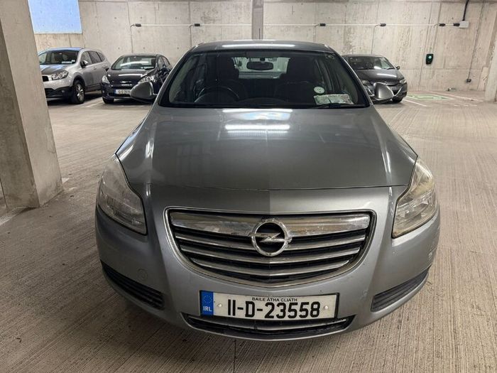 Opel Insignia 2011