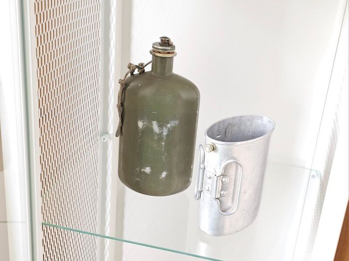 Vintage 1950s Swiss Army Military Issued Canteen set Collectable Militaria