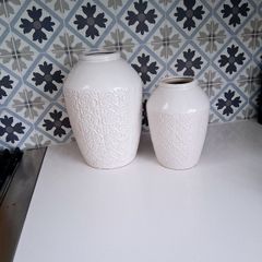 Vases (2)
