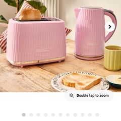 kettle and toaster oink