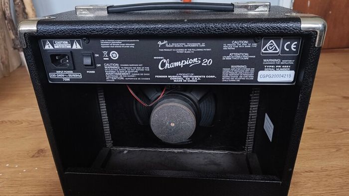 Fender Champion 20 electric guitar amplifier